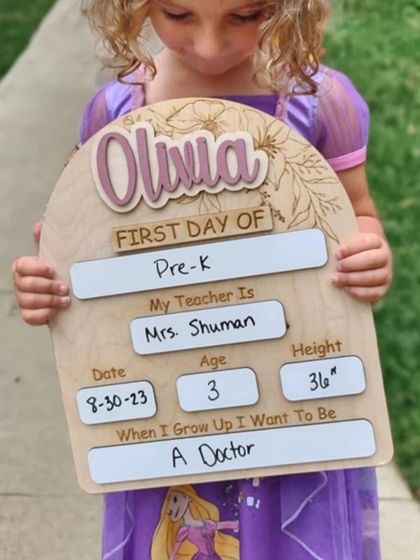 UnusualStandout #150 Personalized First Day of School Name Sign