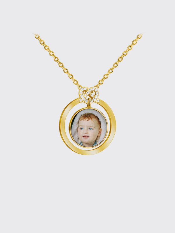 UnusualStandout #47 Personlized Circle Diamond Photo Necklace