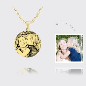 photo-5-personalized-photo-round-necklace-1