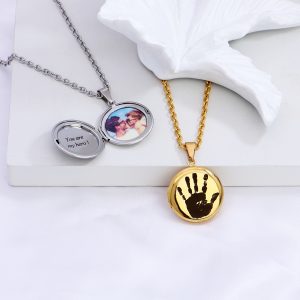 UnusualStandout #56 Personalized Handprint Necklace Photo Locket Necklace