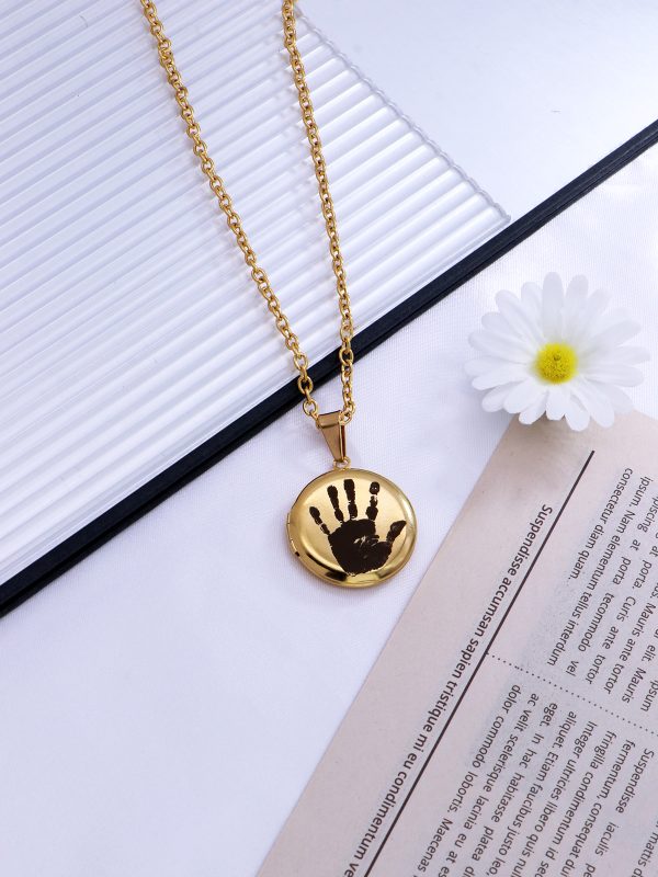 UnusualStandout #56 Personalized Handprint Necklace Photo Locket Necklace