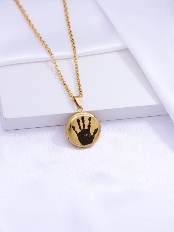 UnusualStandout #56 Personalized Handprint Necklace Photo Locket Necklace