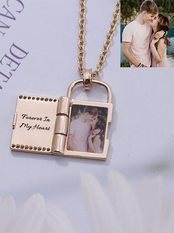 UnusualStandout #59 Custom Color Printing Photo Frame Padlock Necklace