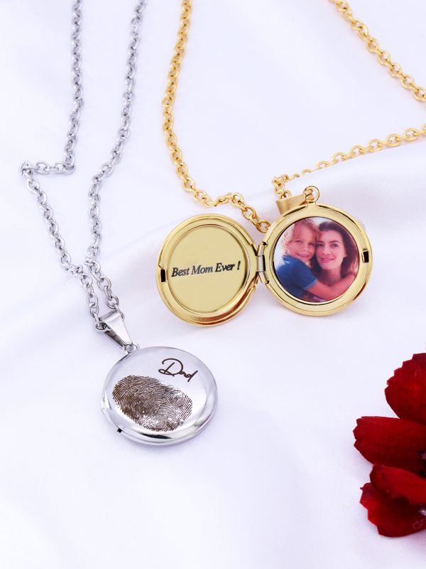 UnusualStandout #61 Personalized Fingerprint Locket Necklace Picture Necklace