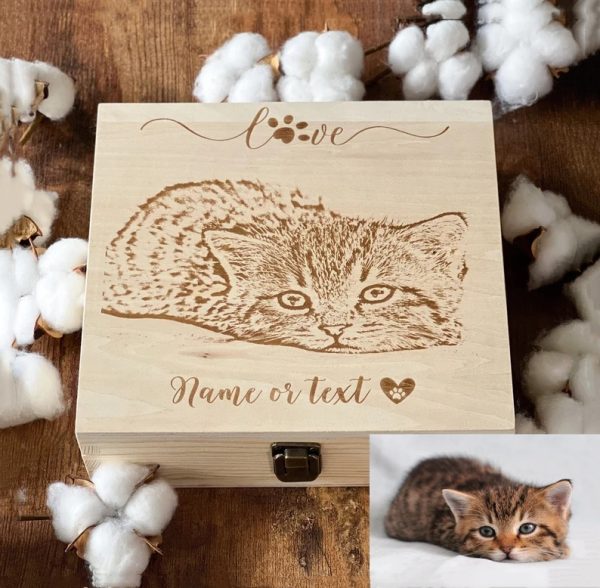 UnusualStandout #94 Custom Pet Portrait Wooden Box