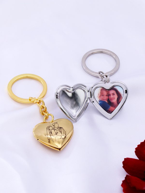 UnusualStandout #644 Personalized Photo Portrait Locket Keychain