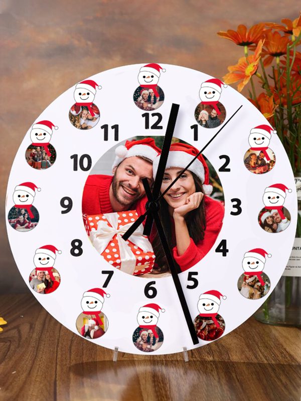 UnusualStandout #779 Personalized Christmas Snowman Clock